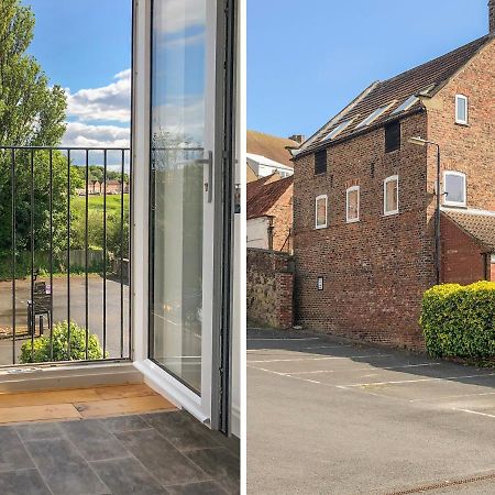 2 Rodgers Mews Apartment Malton Exterior photo